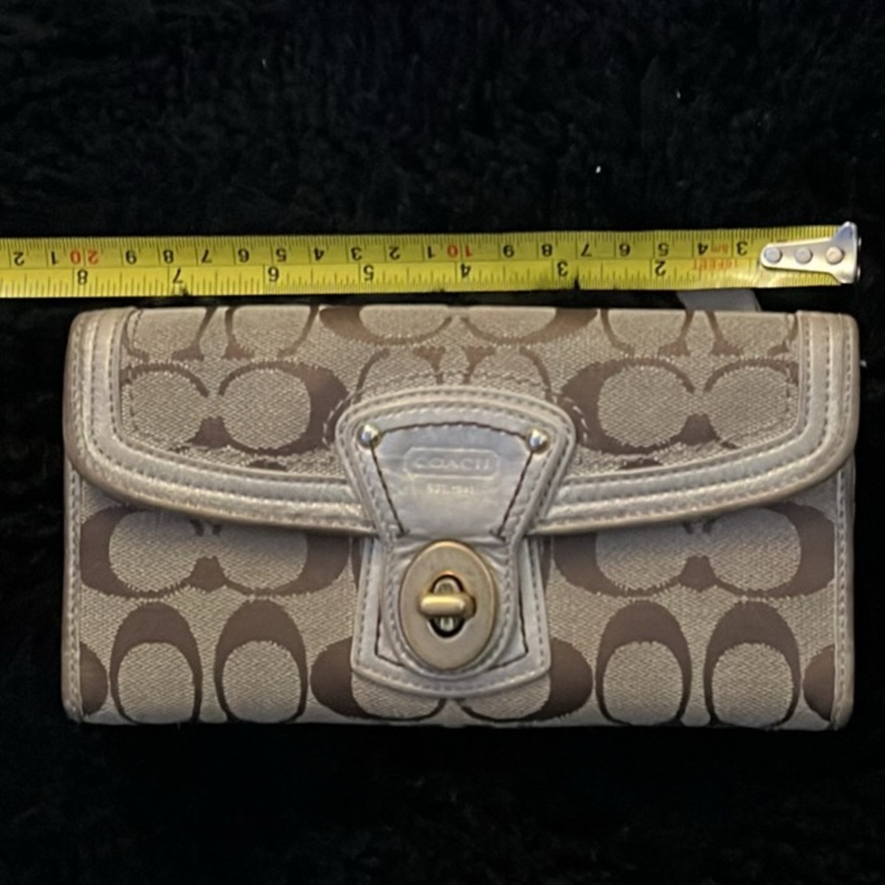 Coach wallet